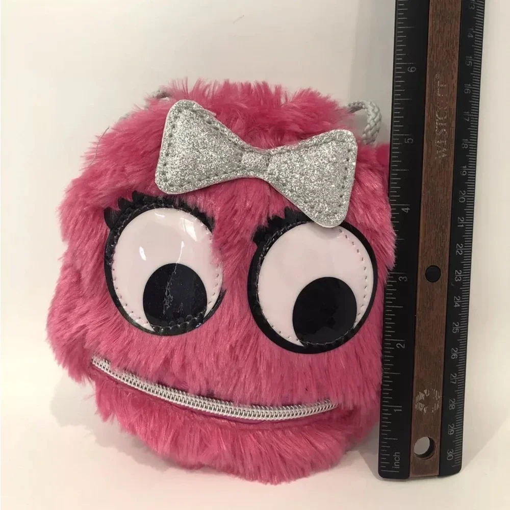 👛 It’s her own little FUZZY MONSTER Coin Purse by UNDERRATED Pink w goggly eyes